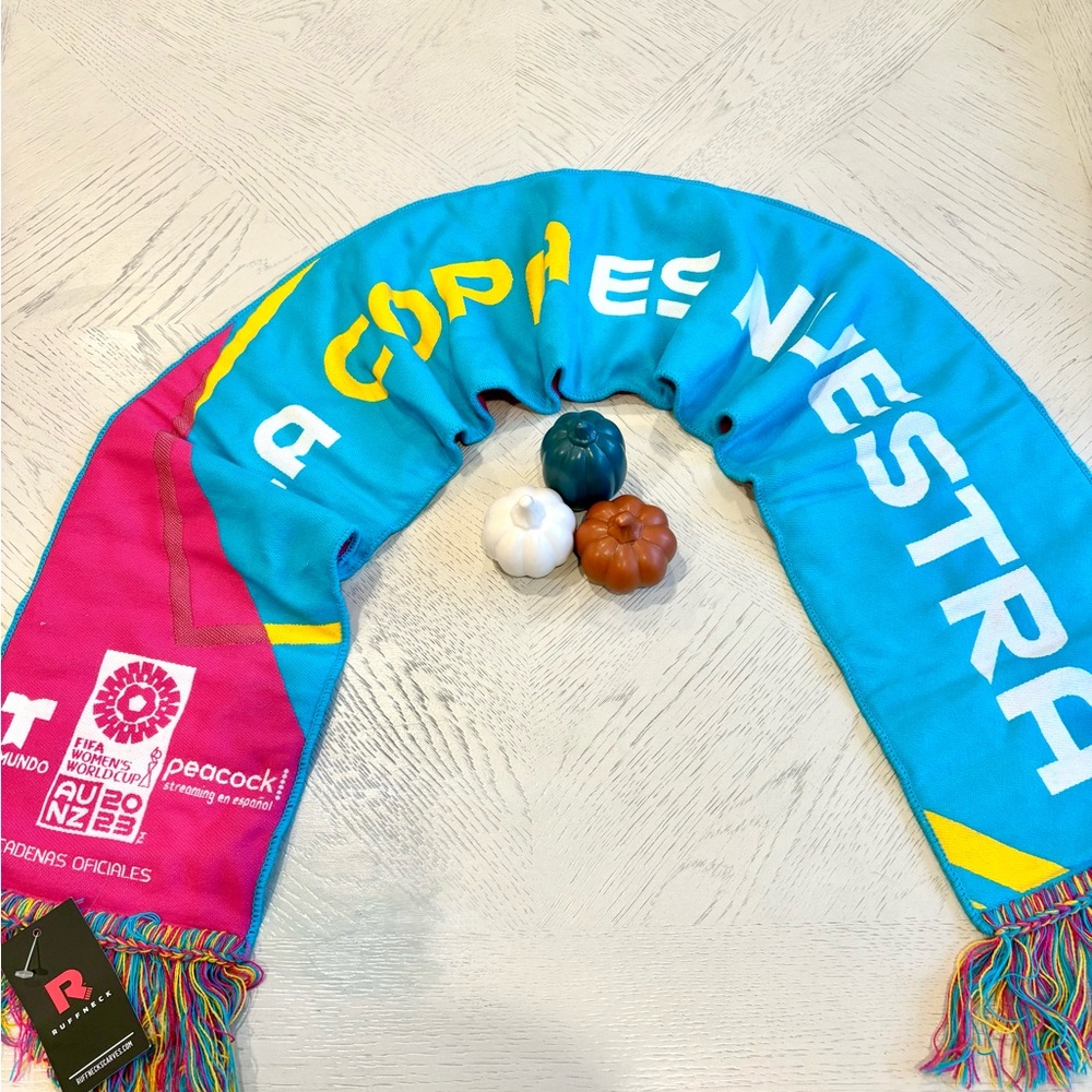 FIFA Women's World Cup Aqua & Pink Scarf NWT